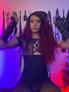 akinoro  online show from 10.22.25