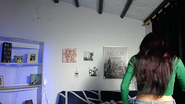 Sian  1 online show from 12.16.24