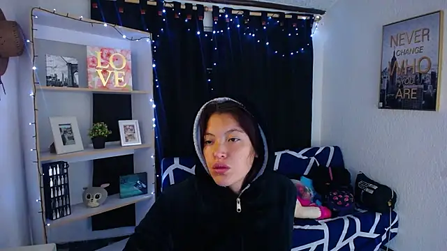 Sian  1 online show from 02.12.25