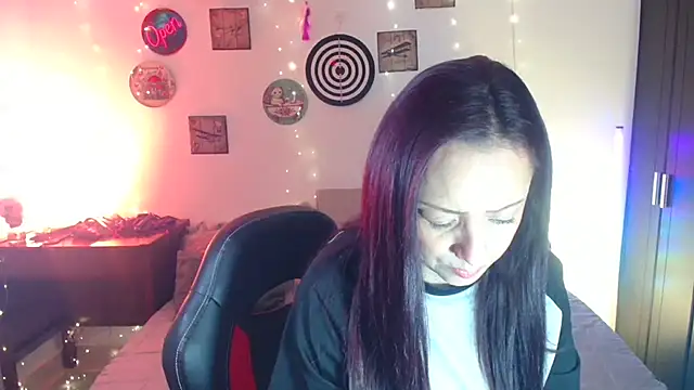 catalinamommyx online show from 06.13.26