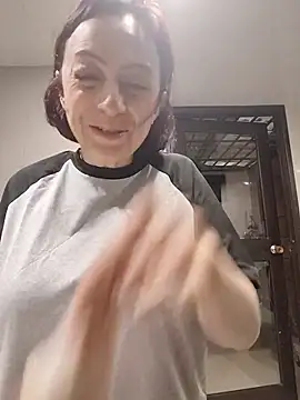 catalinamommyx online show from 07.04.26