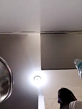 Bonny Klote online show from 02.25.26