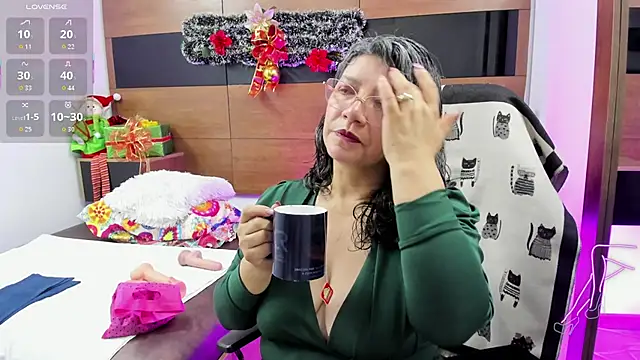 Madame Jay online show from 01.08.26