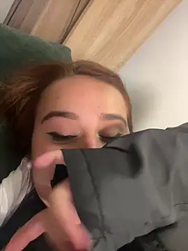 Snapshot of evy_orange1 chatting on 03.14.25 evy orange1 online show from 03.14.25