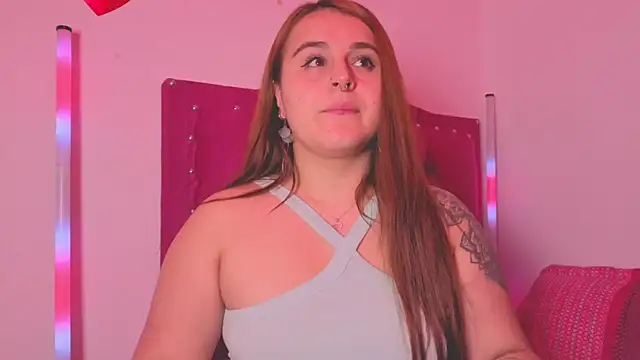 Snapshot of evy_orange1 chatting on 10.22.25 evy orange1 online show from 10.22.25