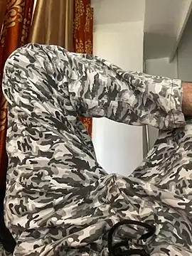 Femalefucker3006 online show from 12.30.24