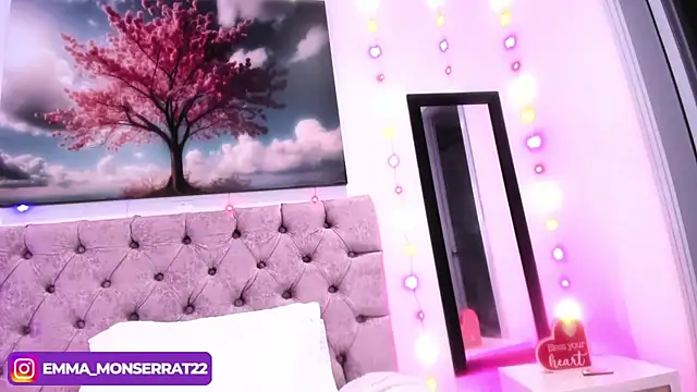 Snapshot of Emma_monserrat chatting on 01.23.25 Emma monserrat online show from 01.23.25