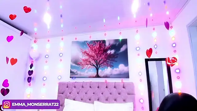Snapshot of Emma_monserrat chatting on 01.24.25 Emma monserrat online show from 01.24.25