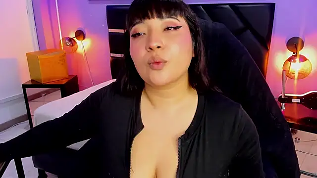 Emma monserrat online show from 07.21.26