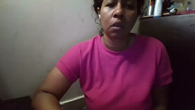 Ivon-09 online show from 11.11.25