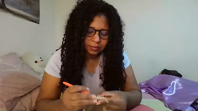 Snapshot of Ivon-09 chatting on 07.19.26 Ivon-09 online show from 07.19.26