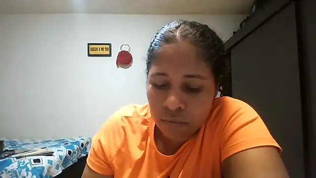 Snapshot of Ivon-09 chatting on 07.26.26 Ivon-09 online show from 07.26.26