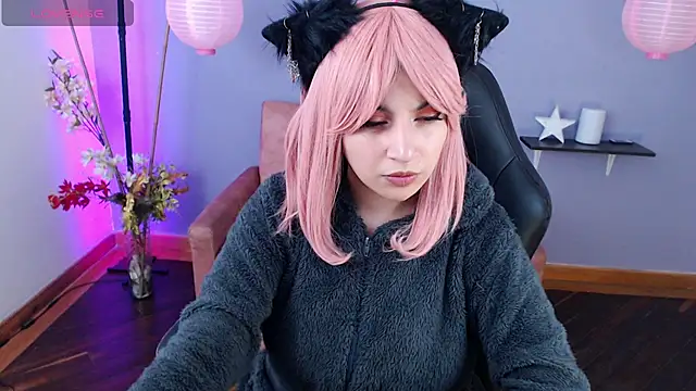 Snapshot of yumin3ko chatting on 01.19.25 yumin3ko online show from 01.19.25