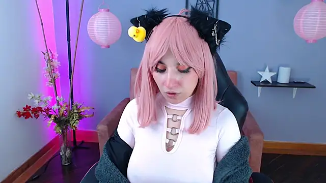 Snapshot of yumin3ko chatting on 01.26.25 yumin3ko online show from 01.26.25