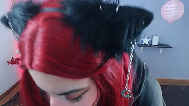 Snapshot of yumin3ko chatting on 01.29.25 yumin3ko online show from 01.29.25