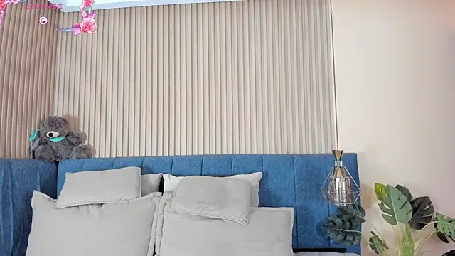 kathecute   online show from 03.04.26