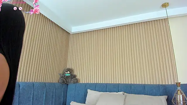 kathecute   online show from 04.28.26