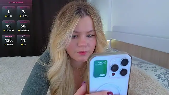 Milana15 online show from 11.16.25