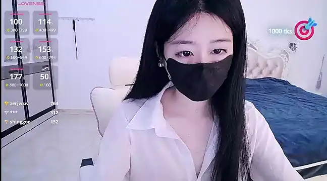 Snapshot of CN-xiaofei chatting on 02.03.25 CN-xiaofei online show from 02.03.25