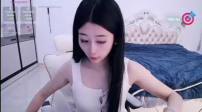 Snapshot of CN-xiaofei chatting on 02.06.25 CN-xiaofei online show from 02.06.25