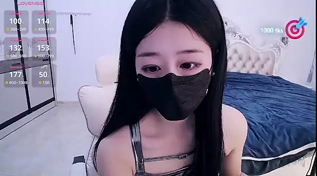 Snapshot of CN-xiaofei chatting on 02.10.25 CN-xiaofei online show from 02.10.25