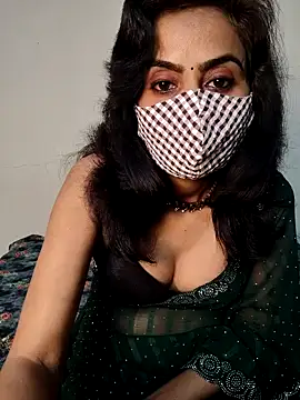 Snapshot of Raat_ki_rani_ chatting on 02.25.25 Raat ki rani  online show from 02.25.25