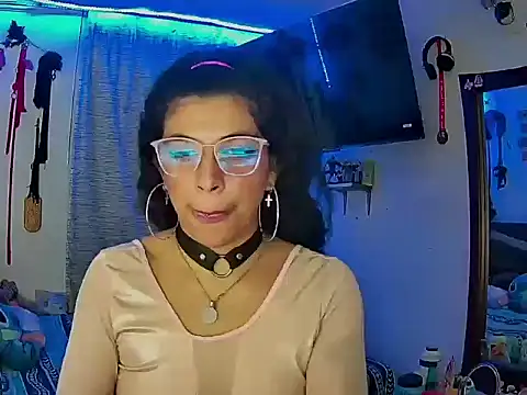 Snapshot of NicollWilliams_420 chatting on 02.03.25 NicollWilliams 420 online show from 02.03.25