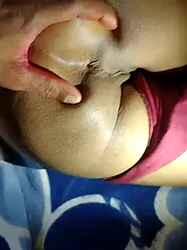 Snapshot of GF_nd_BF_ chatting on 03.14.25 GF nd BF  online show from 03.14.25