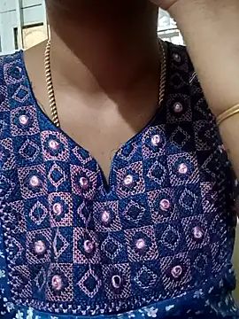 Snapshot of Ambika01 chatting on 01.10.25 Ambika01 online show from 01.10.25