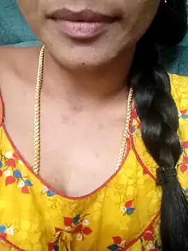 Snapshot of Ambika01 chatting on 09.28.25 Ambika01 online show from 09.28.25