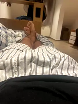 Snapshot of simosimisim chatting on 09.25.25 simosimisim online show from 09.25.25