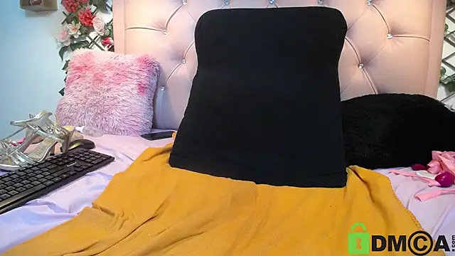 Snapshot of ElizabethSweet_ chatting on 03.12.25 ElizabethSweet online show from 03.12.25