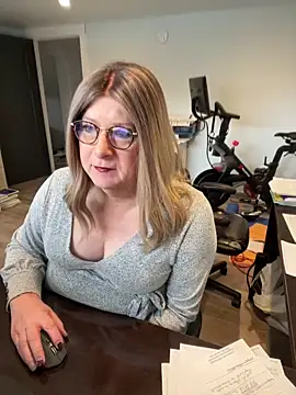 BookBabe27 online show from 01.08.25