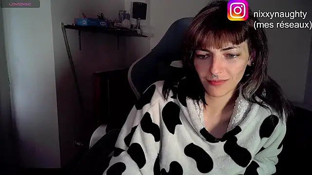 Nixxy naughty online show from 01.04.25