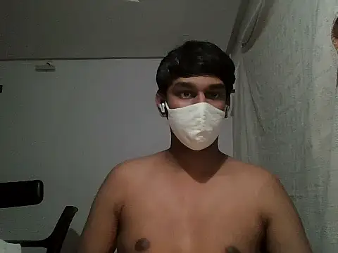 Snapshot of brownguy1234 chatting on 01.26.25 brownguy1234 online show from 01.26.25