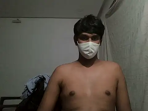 Snapshot of brownguy1234 chatting on 01.27.25 brownguy1234 online show from 01.27.25