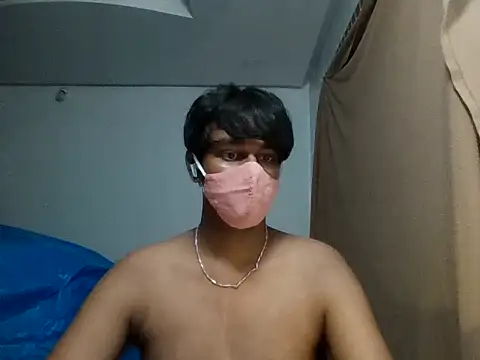 Snapshot of brownguy1234 chatting on 03.11.25 brownguy1234 online show from 03.11.25