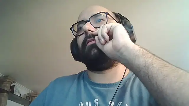 Snapshot of manokiitoo chatting on 03.27.26 manokiitoo online show from 03.27.26