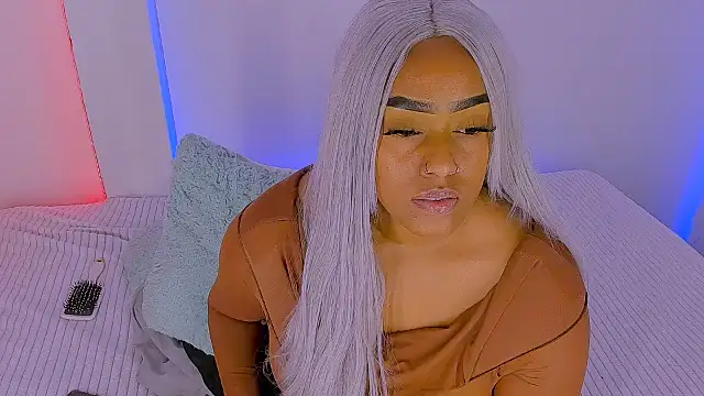 Emily Williams12 online show from 06.21.26