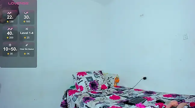 Snapshot of tisaya_8 chatting on 02.20.25 tisaya 8 online show from 02.20.25