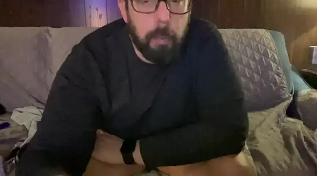 Snapshot of ThongerBBro chatting on 12.15.24 ThongerBBro online show from 12.15.24