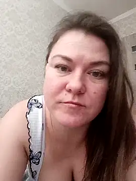 Snapshot of LunikaLunaX chatting on 03.05.26 LunikaLunaX online show from 03.05.26