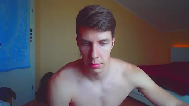 Chris Brien online show from 06.12.26