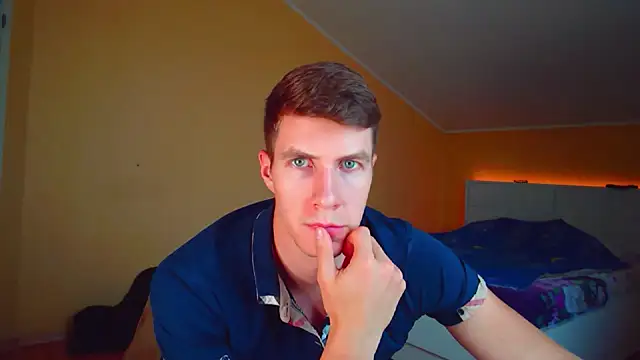 Chris Brien online show from 07.10.26
