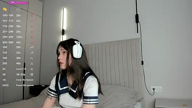 Dark Ester online show from 02.25.26