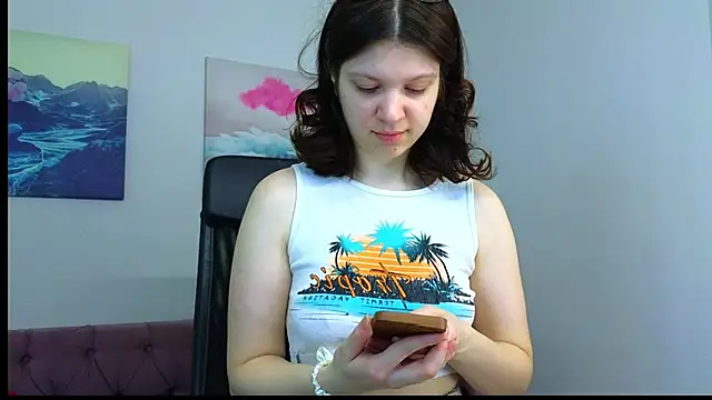 Snapshot of Baby_Evalena chatting on 05.03.26 Baby Evalena online show from 05.03.26