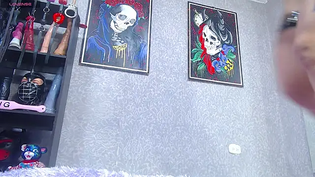 CamiilaMarti online show from 04.18.26