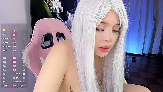 Kendall Bunnyy online show from 05.04.26