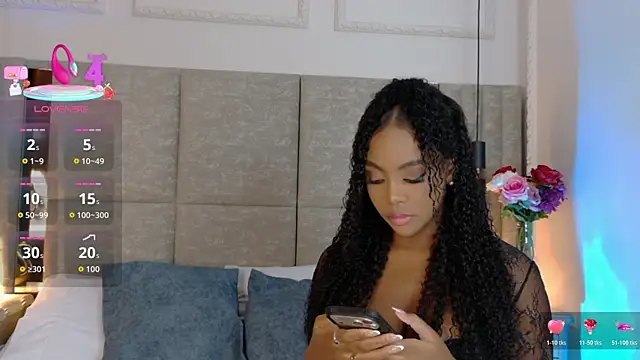 Lola King online show from 04.02.26