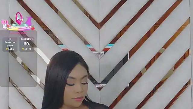 Lola King online show from 04.29.26